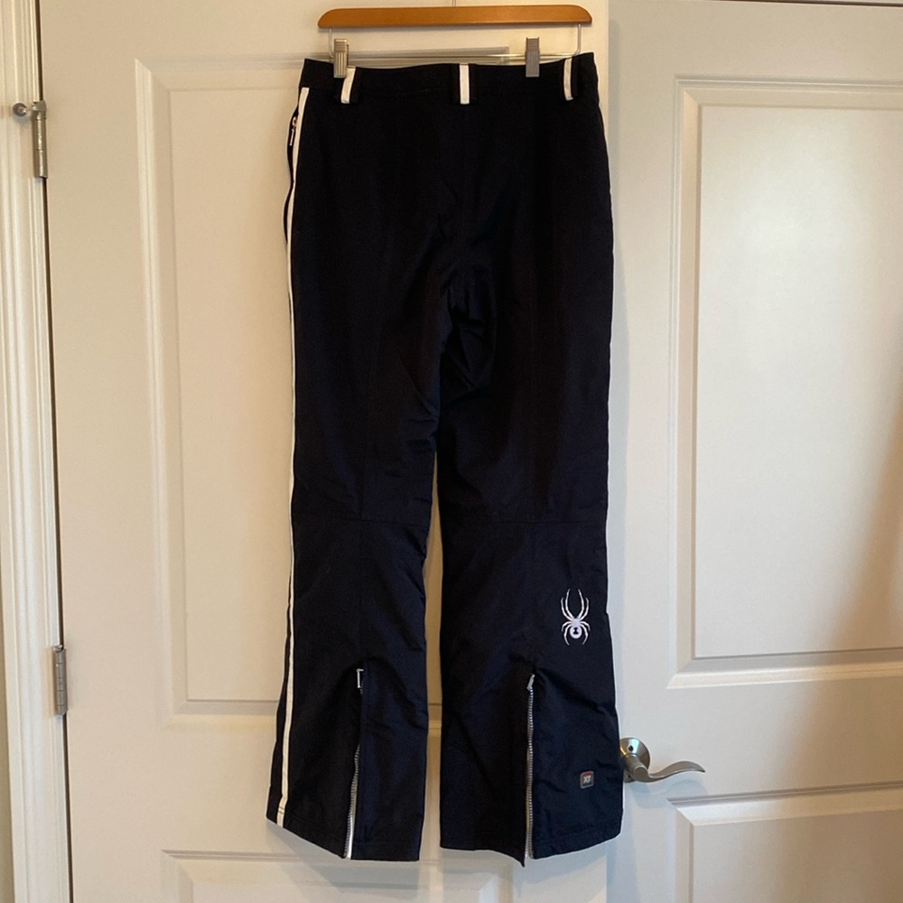 Gently used SPYDER Ski pants size M (38)
